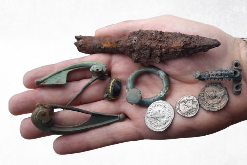 News and Views Treasure Hunting Magazine