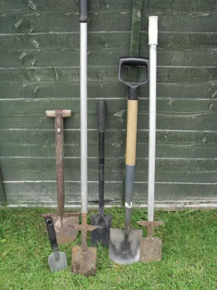 Assorted diggers for various search conditions.